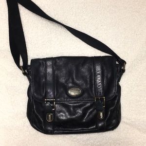 Black leather Fossil crossbody bag